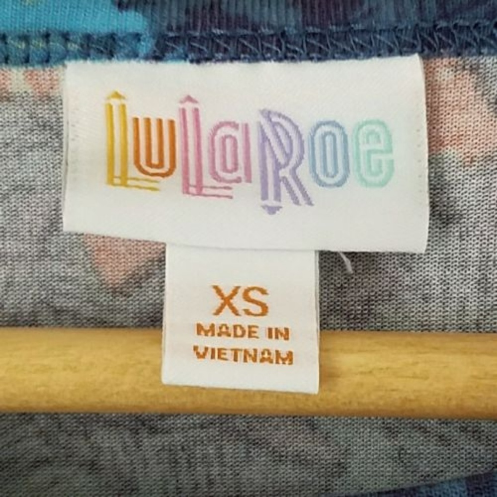 Lularoe Irma  Red White and Blue Stars Americana - Picture 4 of 4